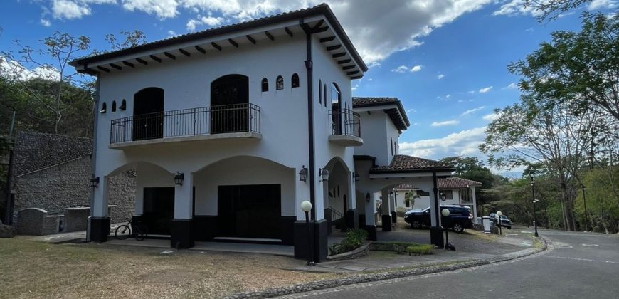 Casa Grande Colon